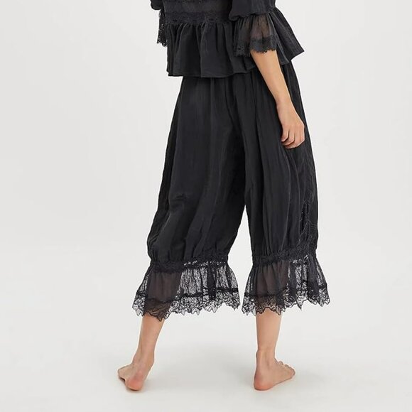 Free People Forever Young Bloomer Pants NWOT - Picture 2 of 3